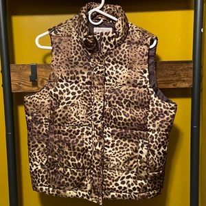 Animal print winter vest size L
